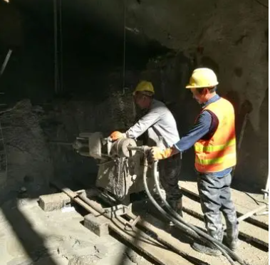 固安水下抗分散灌浆料特点 水下不分散注浆料介绍